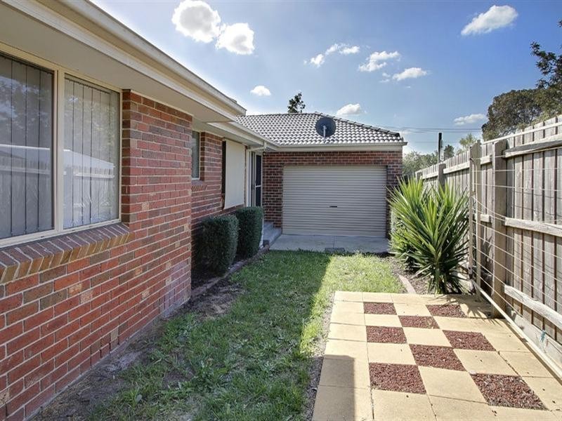 15 Second Avenue, Rowville VIC 3178