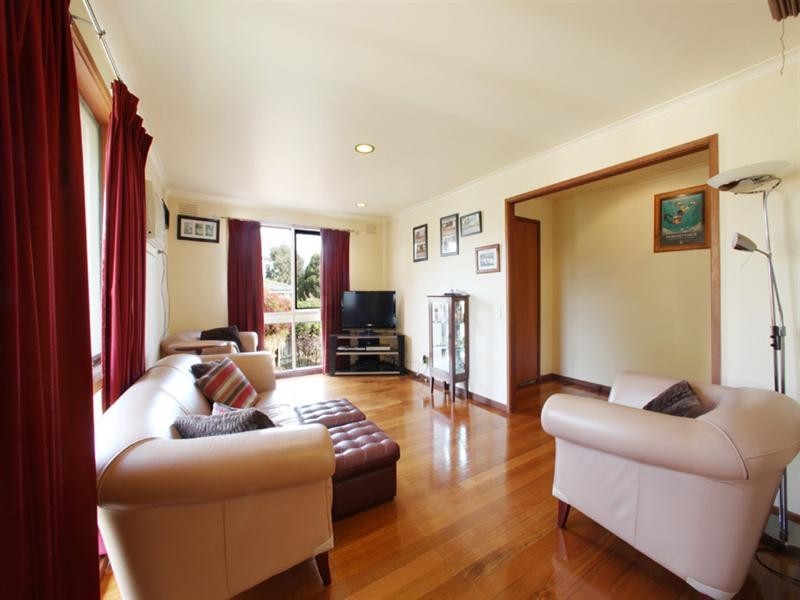 31 Lumeah Crescent, Ferntree Gully VIC 3156