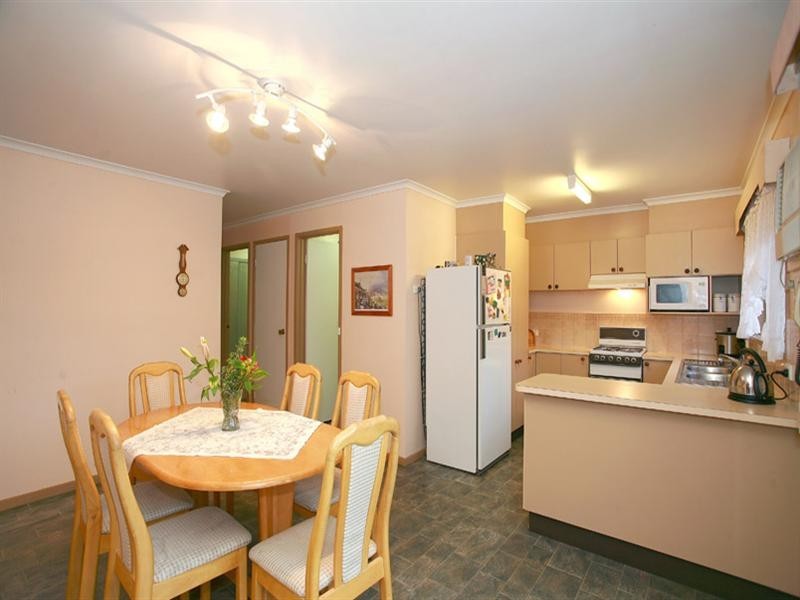 1 Lalbert Court, Lysterfield VIC 3156