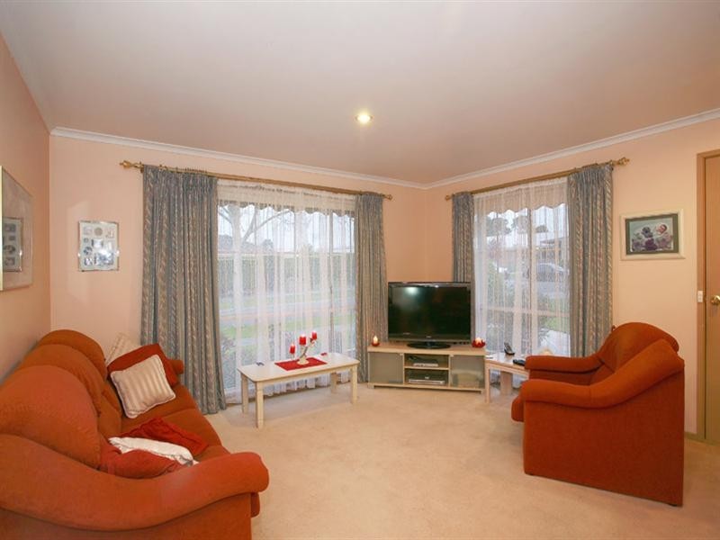 1 Lalbert Court, Lysterfield VIC 3156