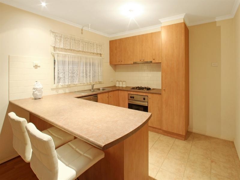 8 Manna Court, Ferntree Gully VIC 3156