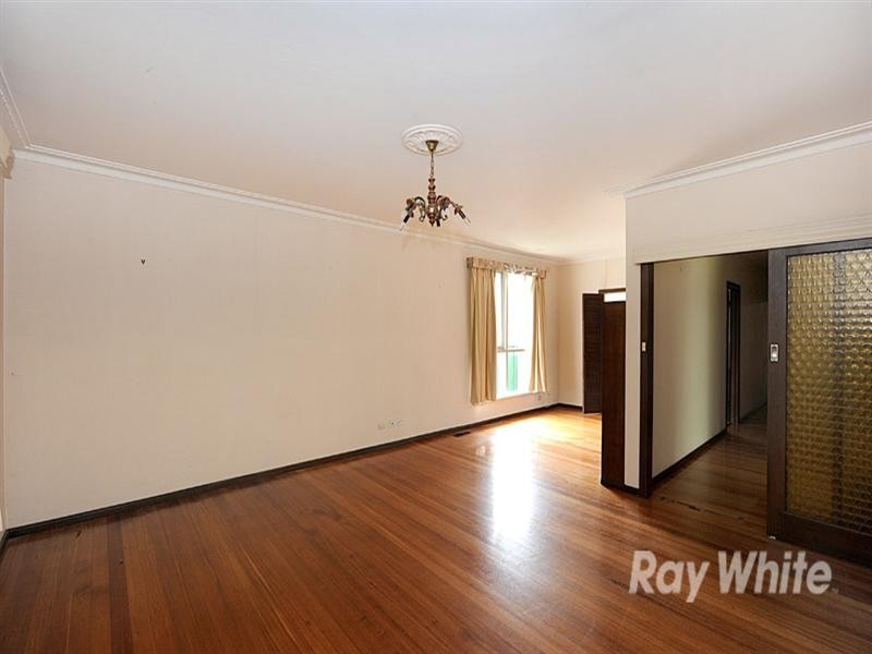 15 Kathryn Road, Knoxfield VIC 3180