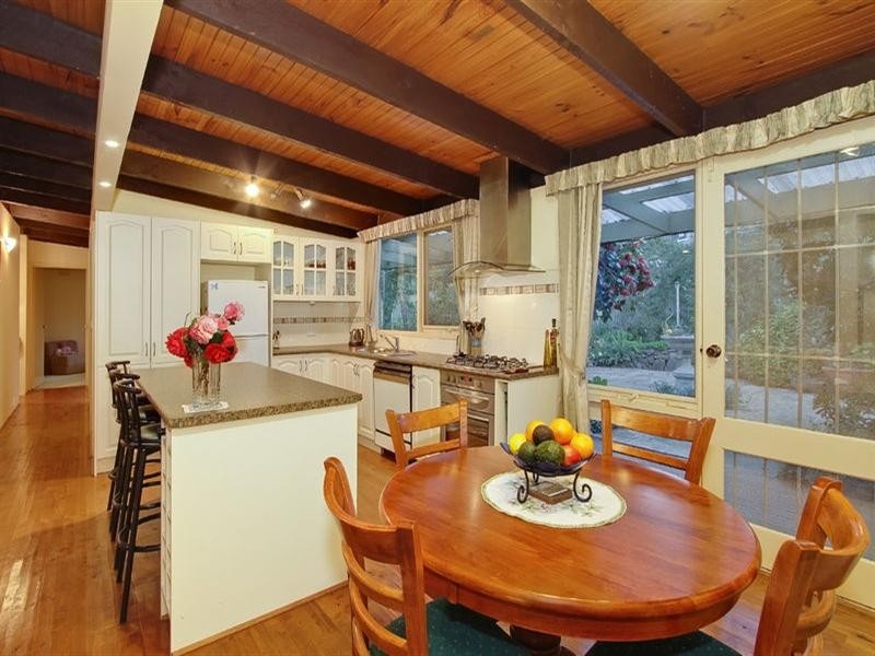 10 Highcliff Road, Upwey VIC 3158