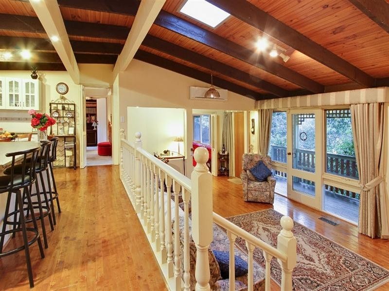 10 Highcliff Road, Upwey VIC 3158