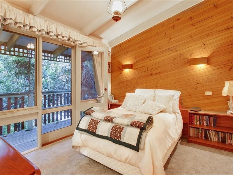 10 Highcliff Road, Upwey VIC 3158