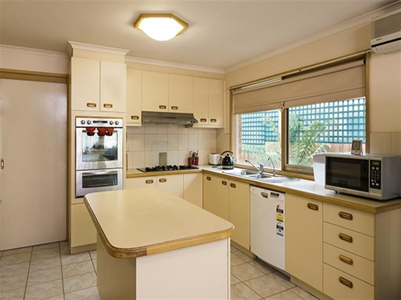 86 Kellbourne Drive, Rowville VIC 3178