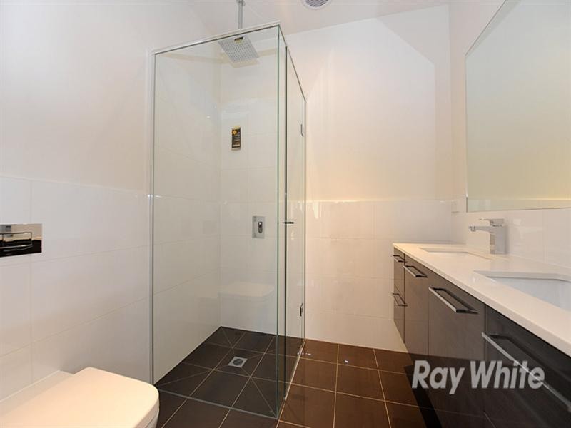 2/47 Rooks Road, Mitcham VIC 3132
