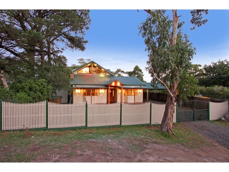 50 Morris Road, Upwey VIC 3158