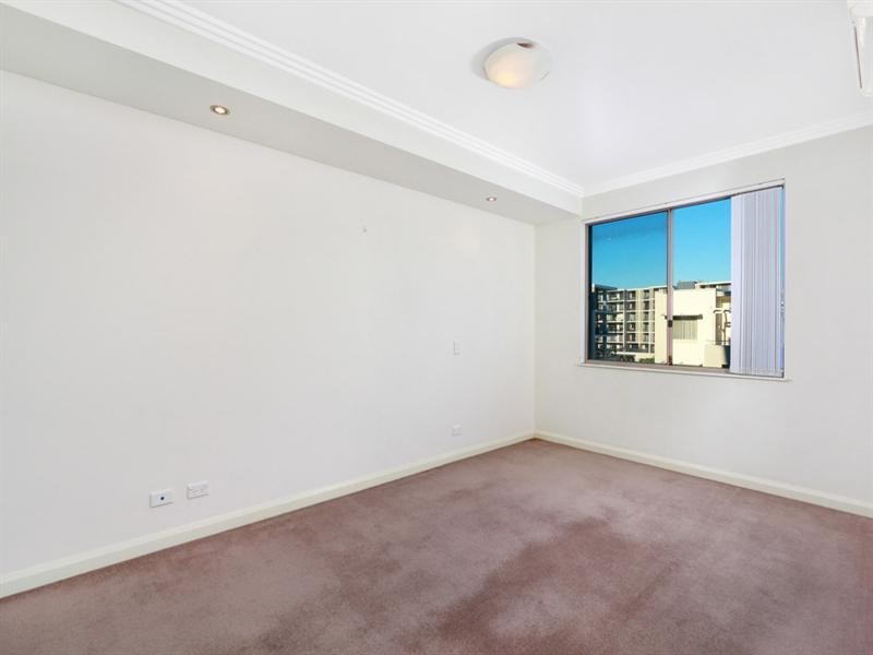 405/1 Stromboli Straight, Wentworth Point NSW 2127