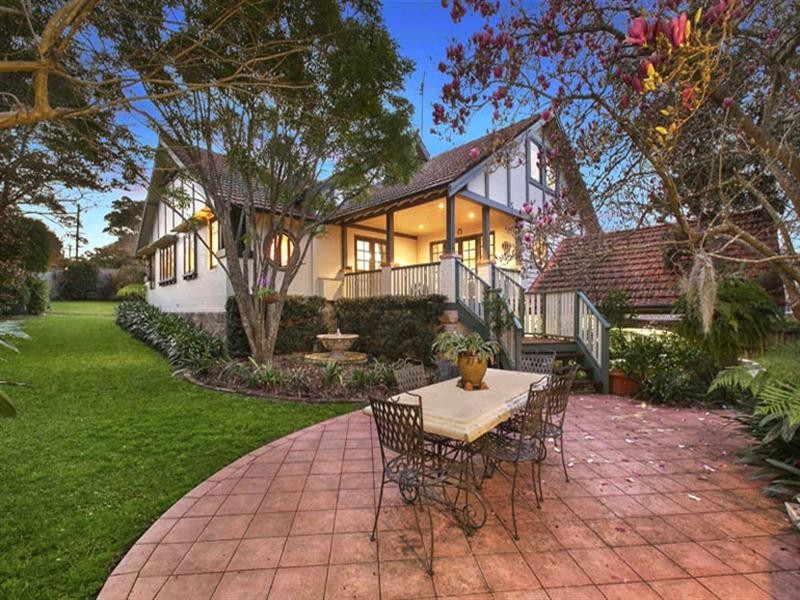 25 Challis Avenue, Turramurra NSW 2074