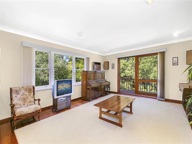 6 Kuruk Place, Turramurra NSW 2074