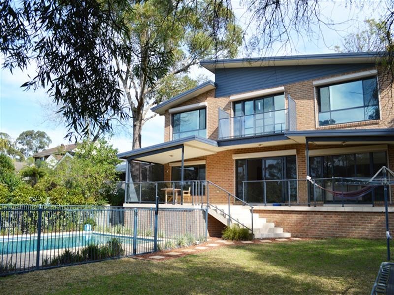 27 Howson Avenue, Turramurra NSW 2074