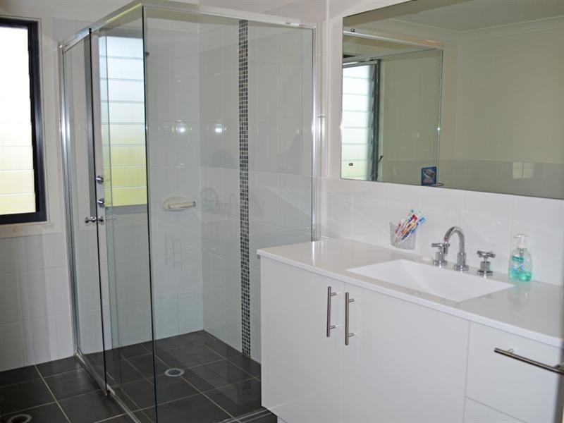 27 Howson Avenue, Turramurra NSW 2074