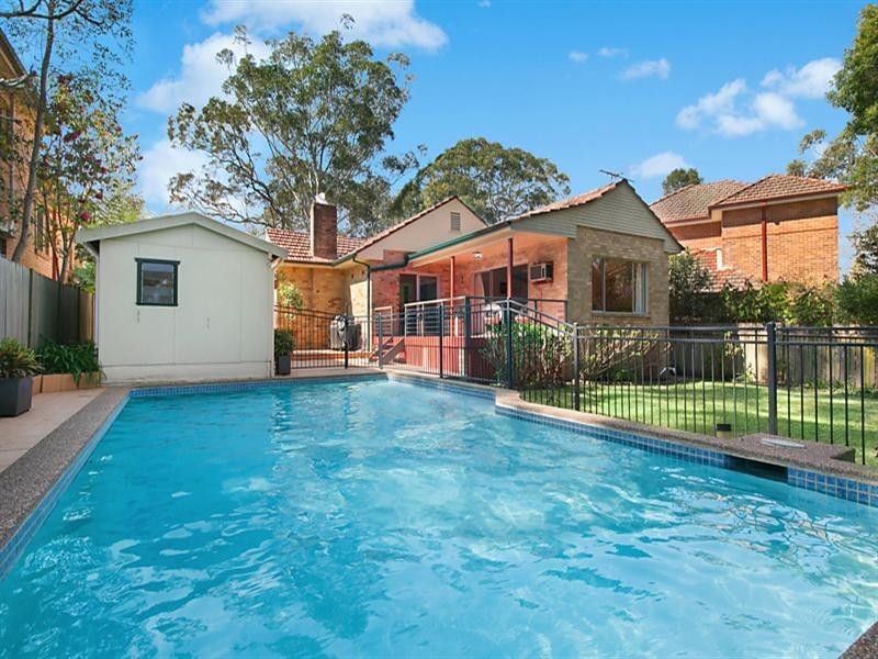 64 Catalpa Crescent, Turramurra NSW 2074