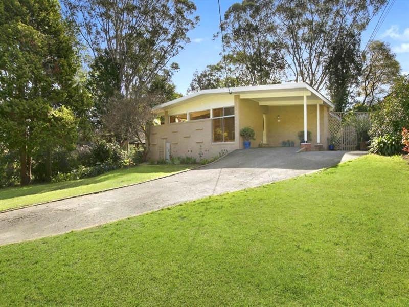 17 Parkinson Avenue, Turramurra NSW 2074