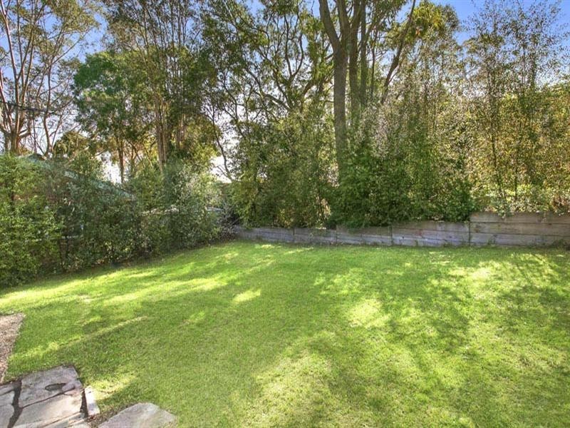 17 Parkinson Avenue, Turramurra NSW 2074