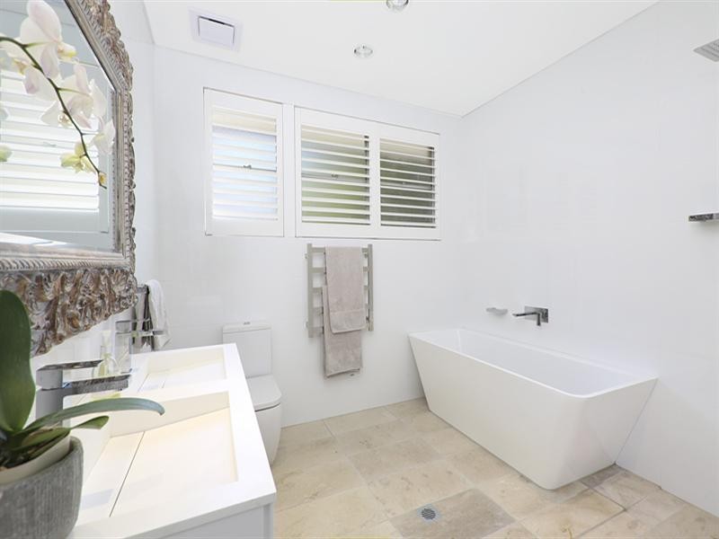 7 Barra Brui Crescent, St Ives NSW 2075