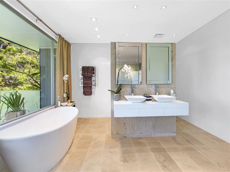 7 Barra Brui Crescent, St Ives NSW 2075