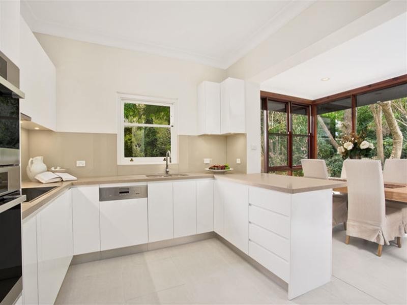 15 Avon Road, Pymble NSW 2073