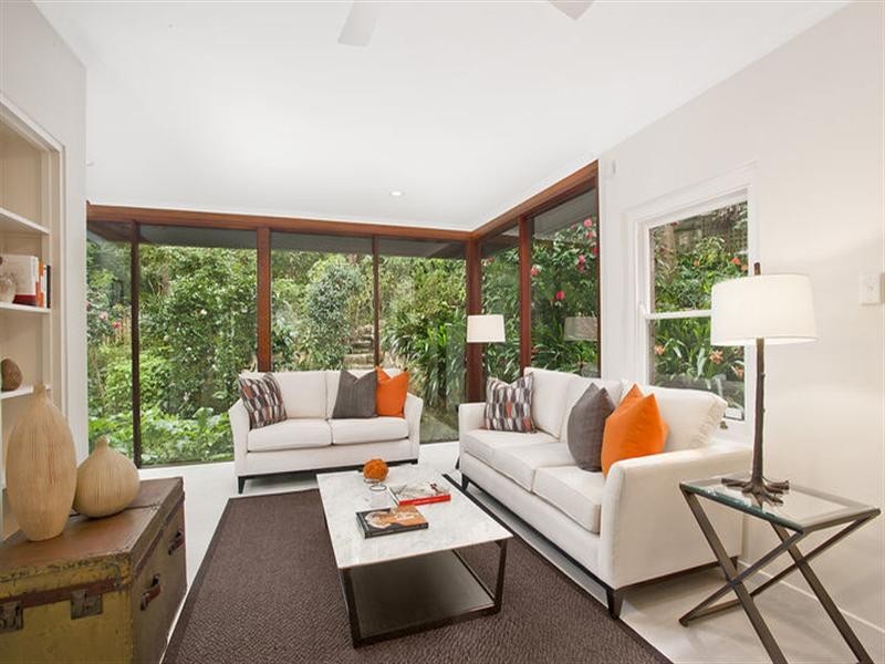 15 Avon Road, Pymble NSW 2073