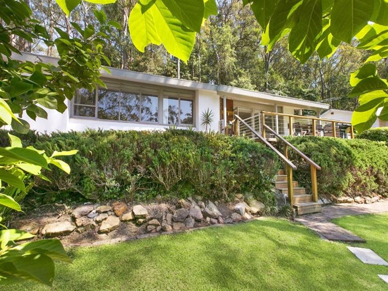 86 Campbell Drive, Wahroonga NSW 2076