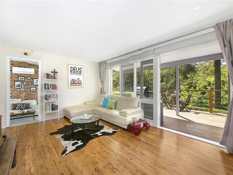 86 Campbell Drive, Wahroonga NSW 2076