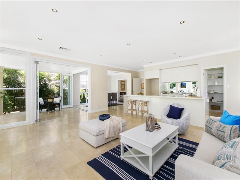 6 Chester Road, Turramurra NSW 2074