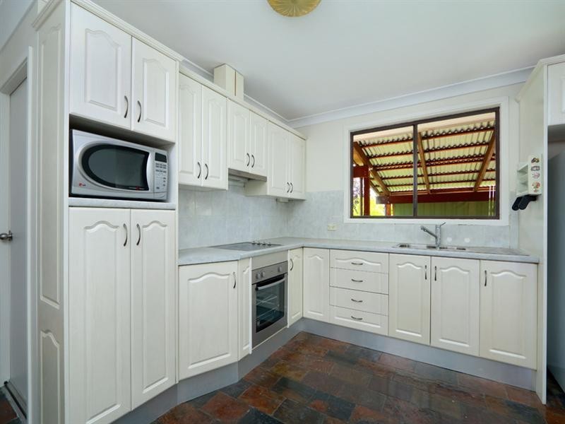 9 Miami Close, Greenfield Park NSW 2176