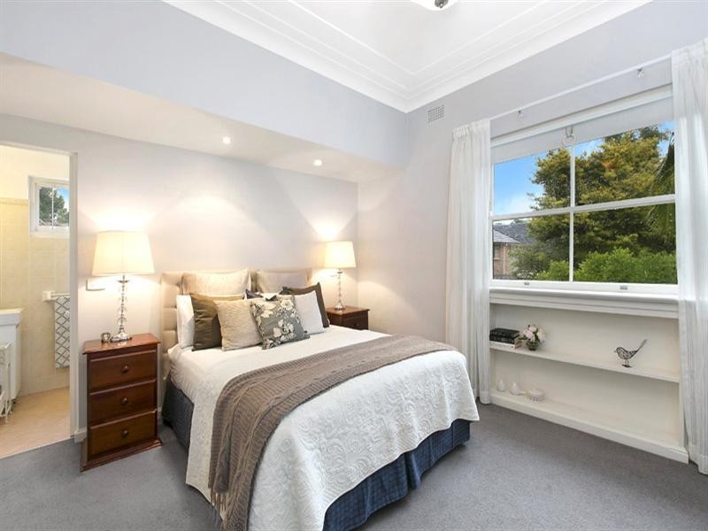 8 Brentwood Avenue, Warrawee NSW 2074