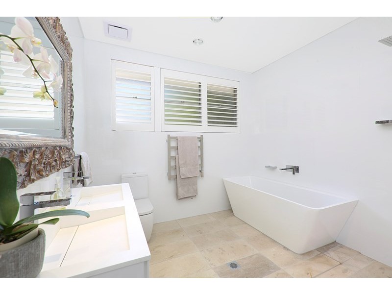 7 Barra Brui Crescent, St Ives NSW 2075