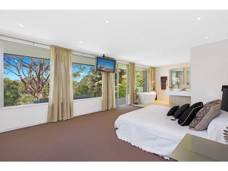 7 Barra Brui Crescent, St Ives NSW 2075