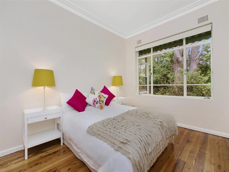 33 Evelyn Avenue, Turramurra NSW 2074