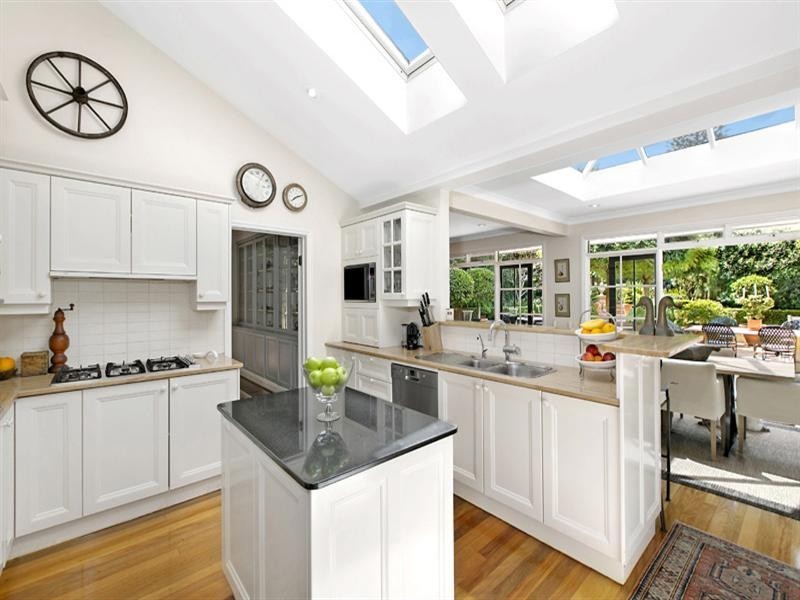 23 Chilton Parade, Warrawee NSW 2074