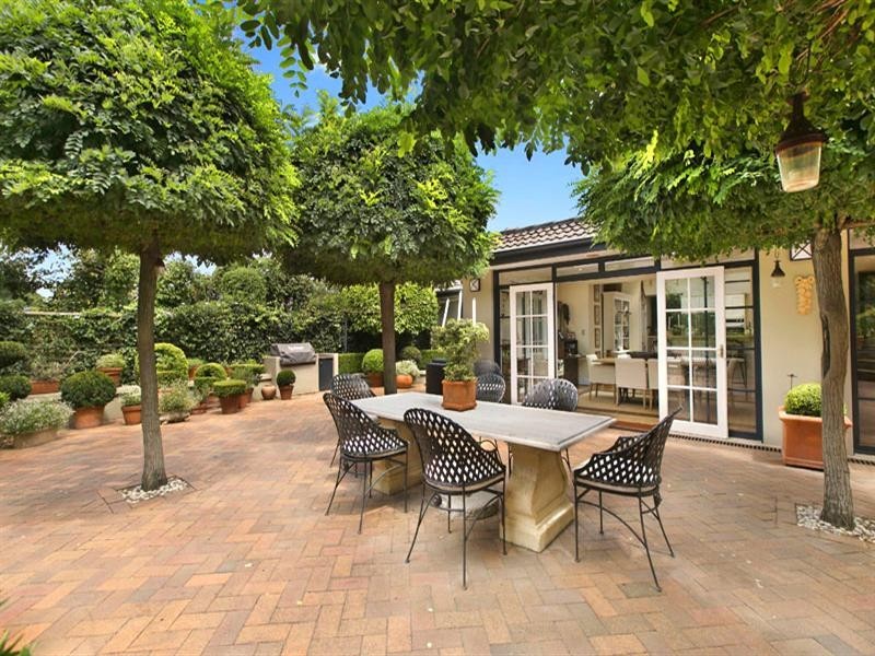 23 Chilton Parade, Warrawee NSW 2074