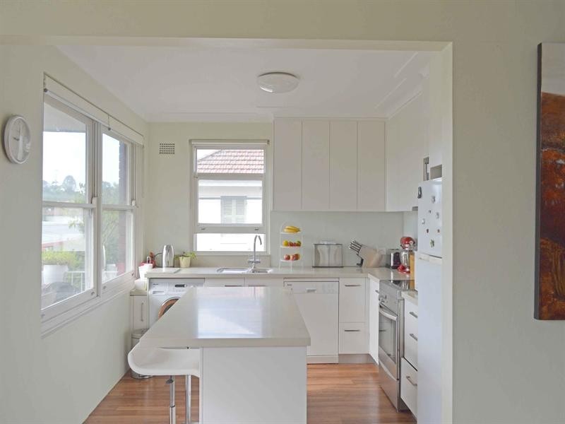 2/10 Ray Street, Turramurra NSW 2074