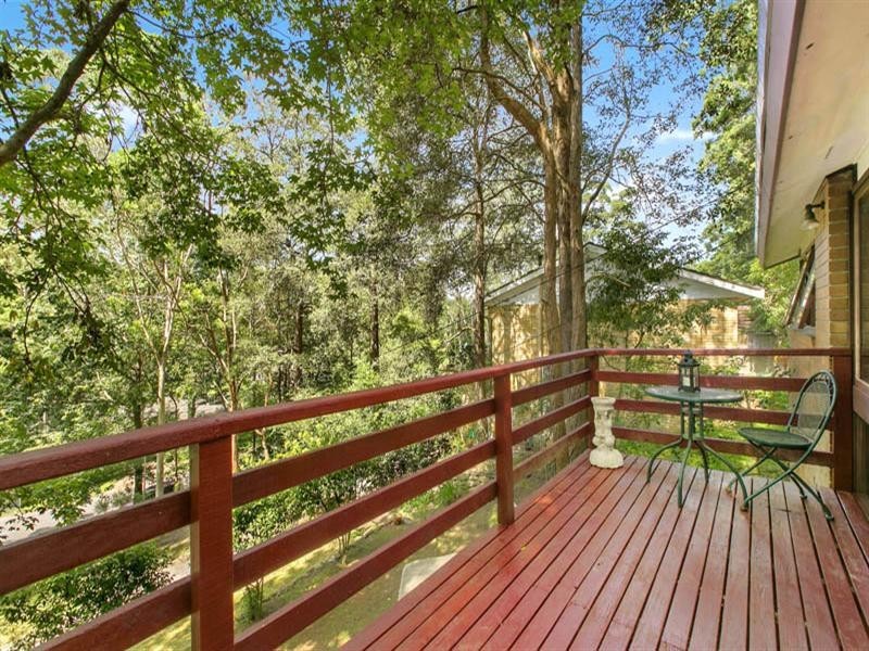 90 Campbell Drive, Wahroonga NSW 2076