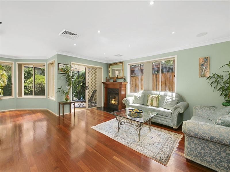 17 Yarrara Road, Pymble NSW 2073