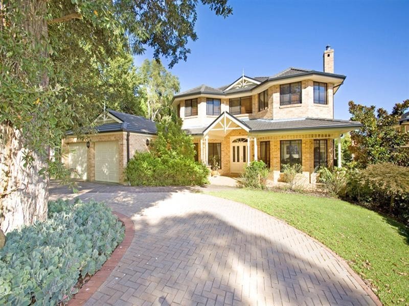 1 Lyrebird Place, St Ives NSW 2075