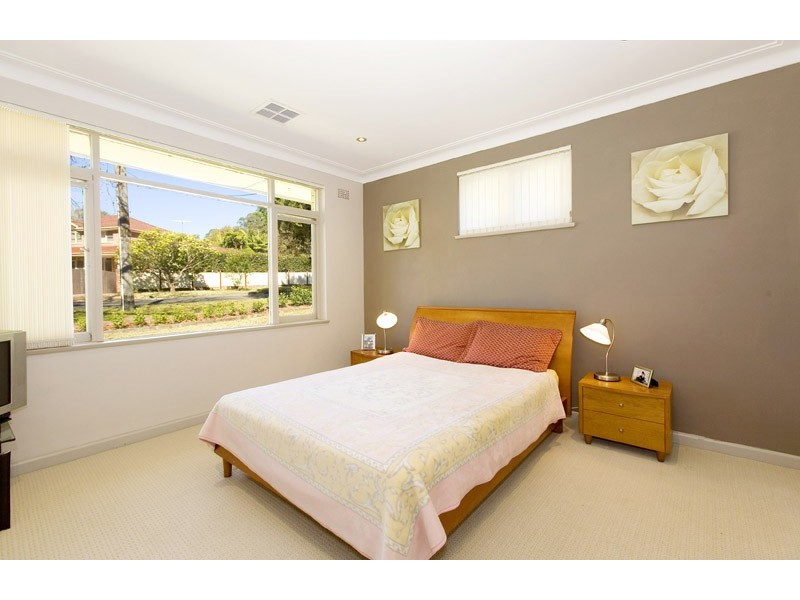 72 The Chase Road, Turramurra NSW 2074