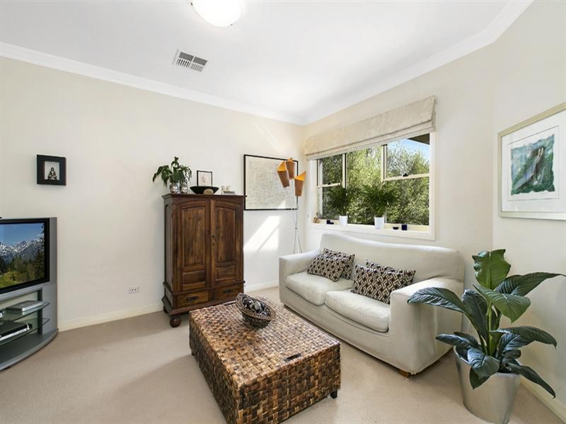 11A Reynolds Street, Pymble NSW 2073