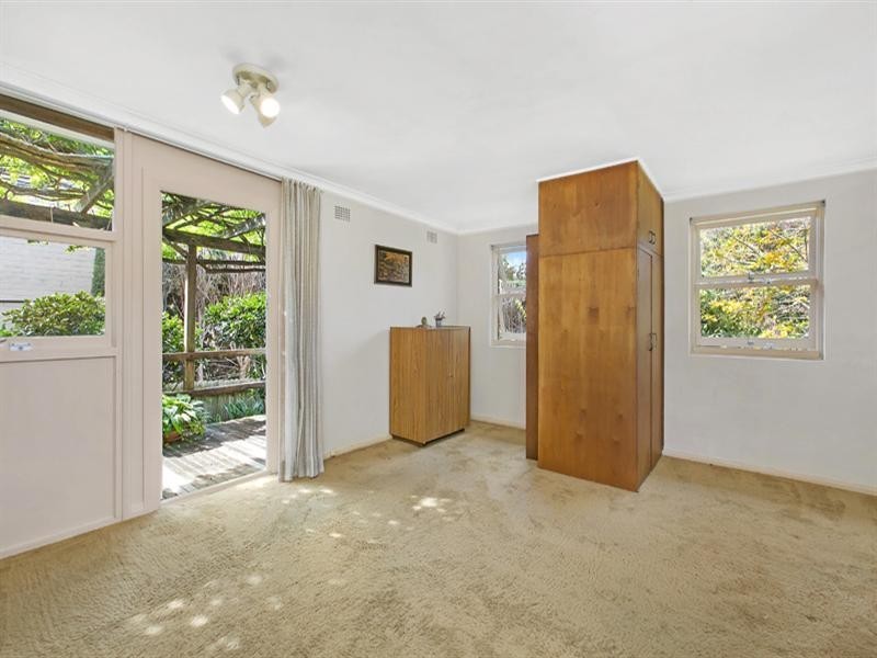 31 Warrangi Street, Turramurra NSW 2074