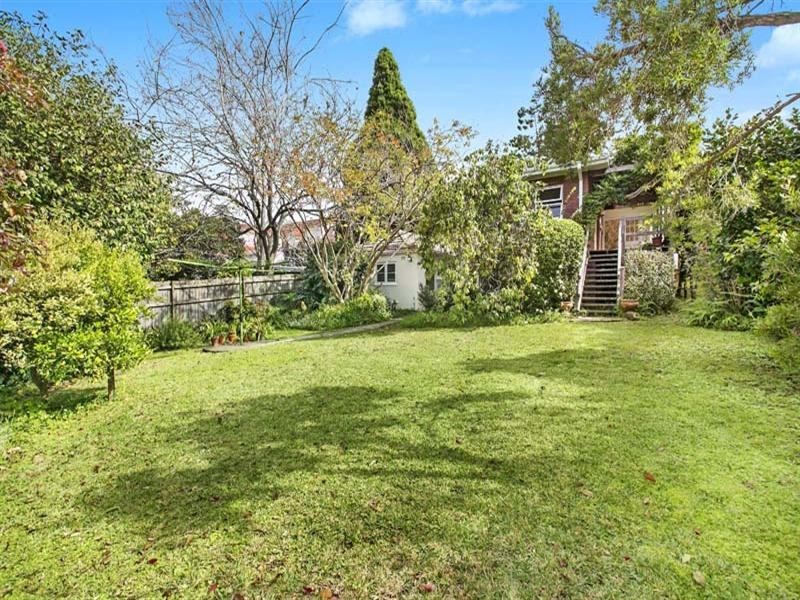 31 Warrangi Street, Turramurra NSW 2074