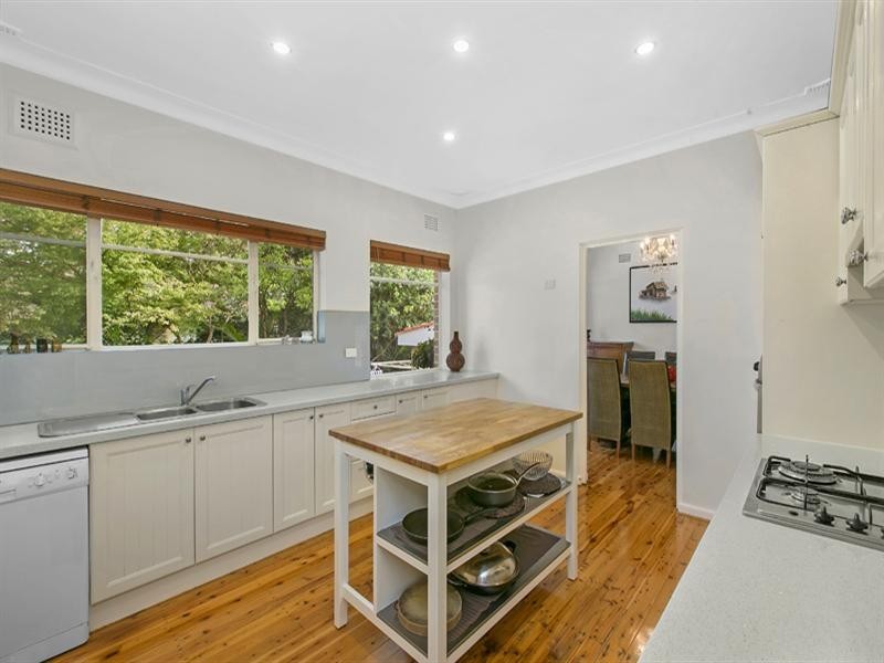 9 Golfers Parade, Pymble NSW 2073