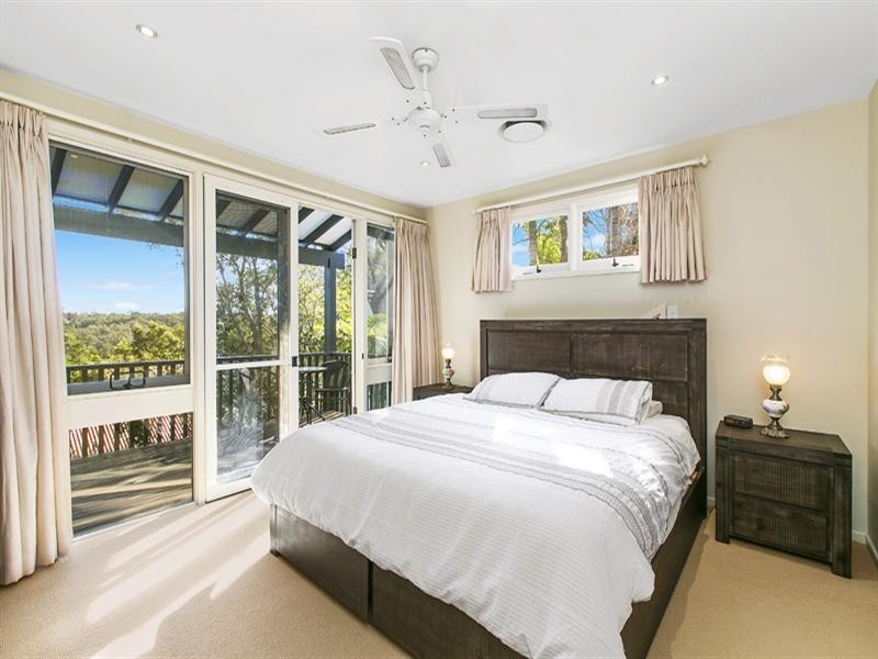 27 Kitchener Street, St Ives NSW 2075