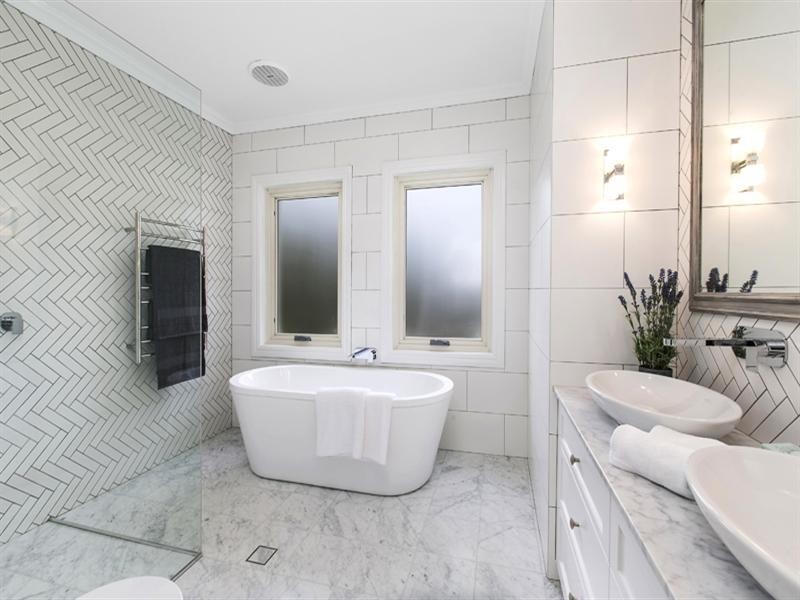 2 Roma Road, St Ives NSW 2075