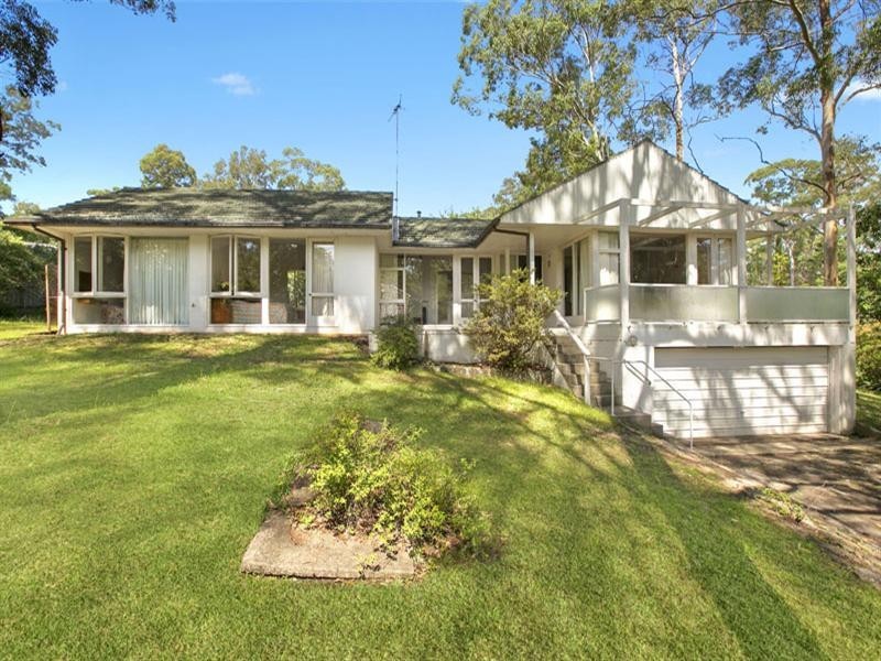 11 Amaroo Avenue, Wahroonga NSW 2076