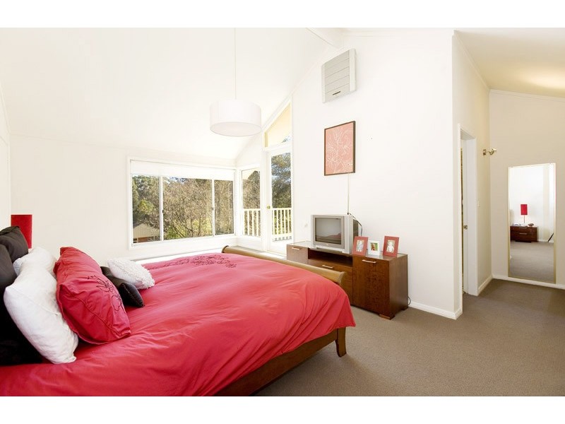 16 Nambucca Street, Turramurra NSW 2074