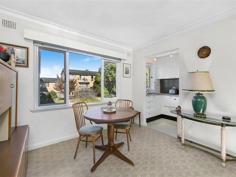 18/2-4 King Street, Turramurra NSW 2074
