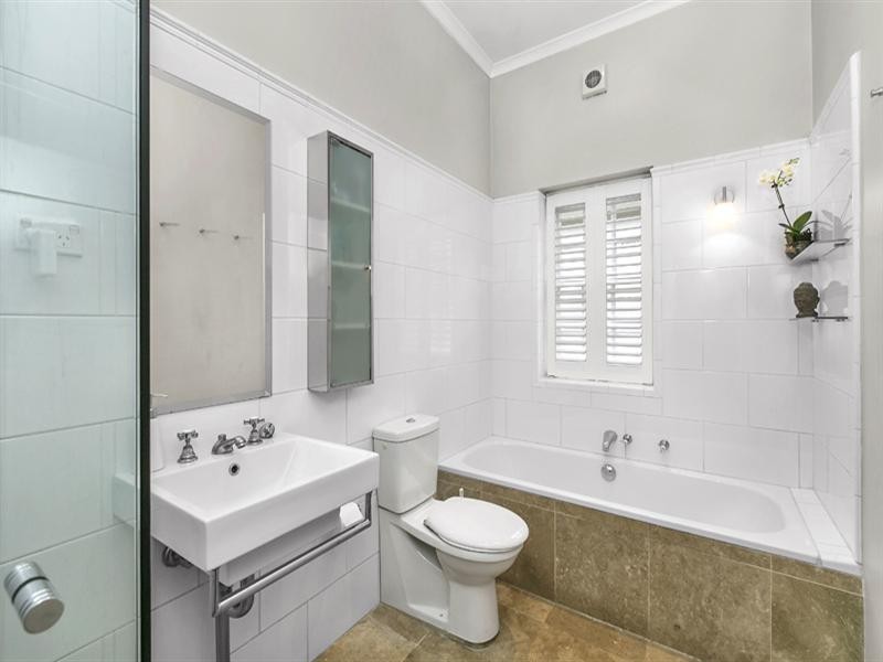 11 Fern Avenue, Wahroonga NSW 2076