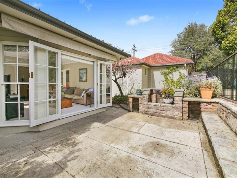 11 Fern Avenue, Wahroonga NSW 2076